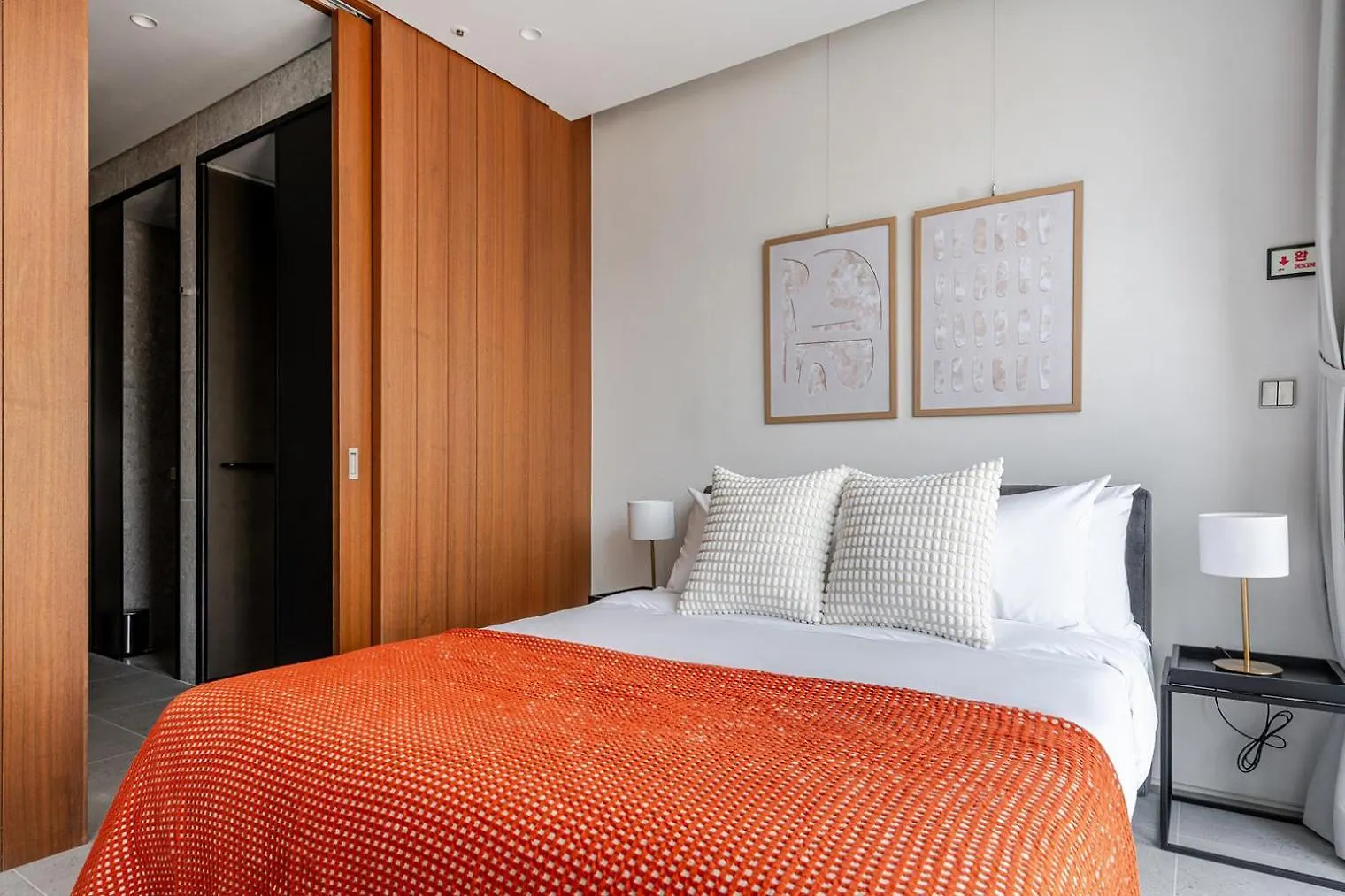 Appartement Blueground Id3 Nonhyeon City View Ac Sel-3 Seoel