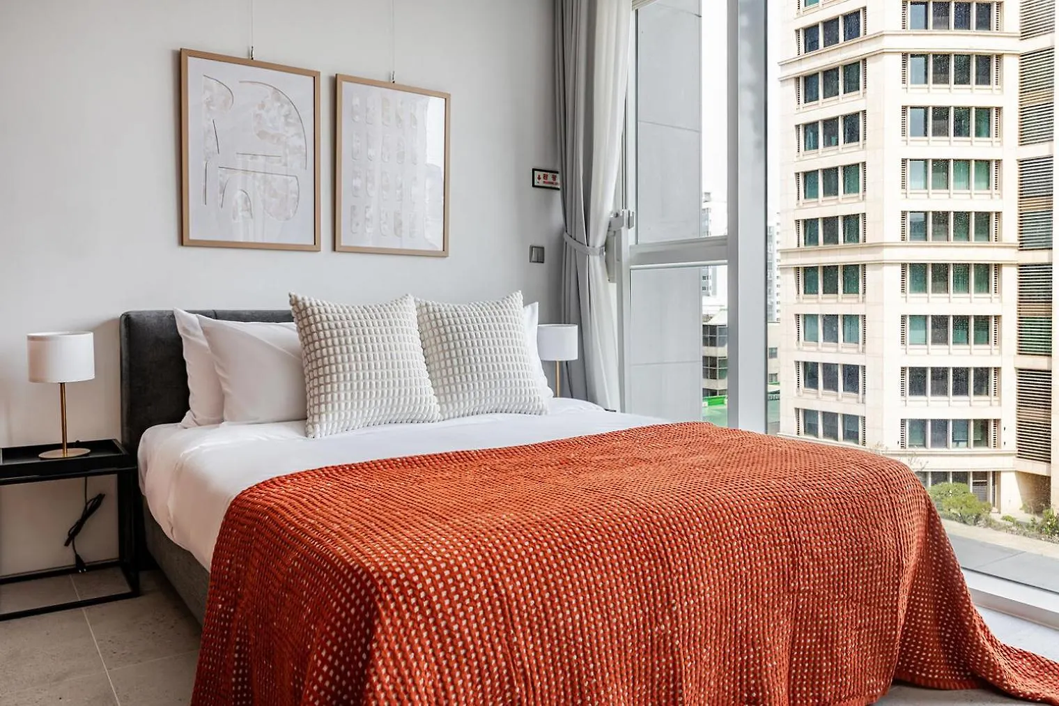 Appartement Blueground Id3 Nonhyeon City View Ac Sel-3 Seoel Zuid-Korea
